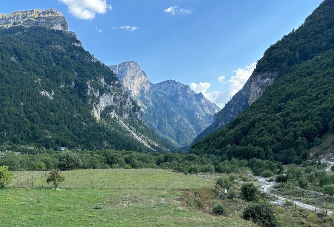 Valbonë to Çerem